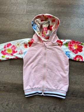 💕3/20 SHEIN Pink Hooded Zip Jacket with Floral Sleeves